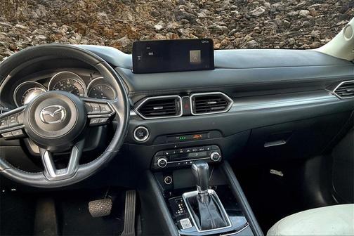 2022 Mazda CX-5 2.5 S Preferred Package