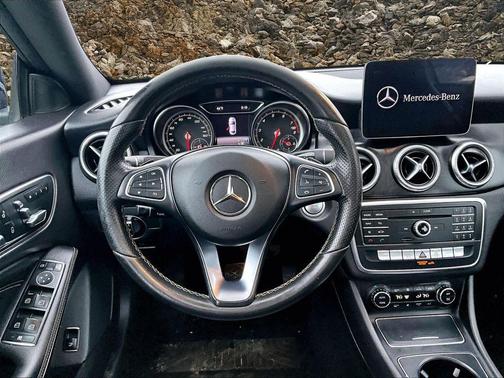 2018 Mercedes-Benz CLA 250 4MATIC