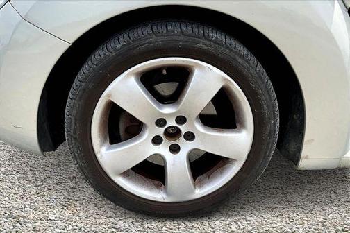 2009 Volkswagen New Beetle L