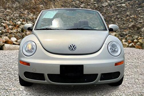 2009 Volkswagen New Beetle L
