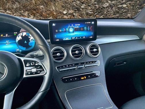 2021 Mercedes-Benz GLC 300 4MATIC