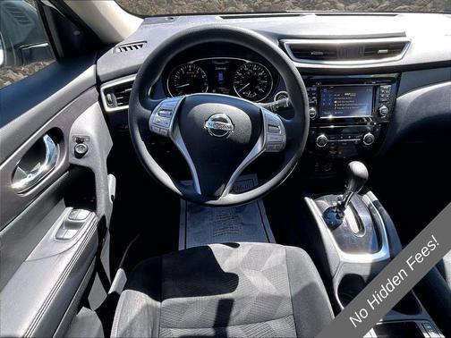 Glacier White 2016 Nissan Rogue SV