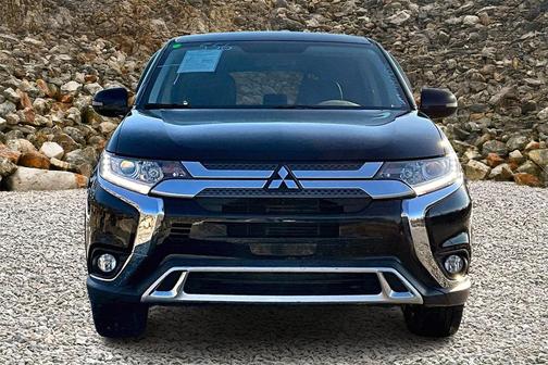 2019 Mitsubishi Outlander ES