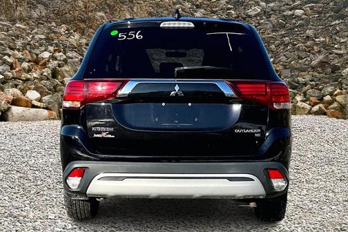 2019 Mitsubishi Outlander ES