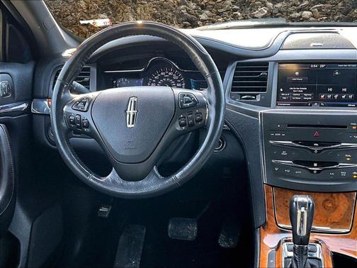 2013 Lincoln MKS Base