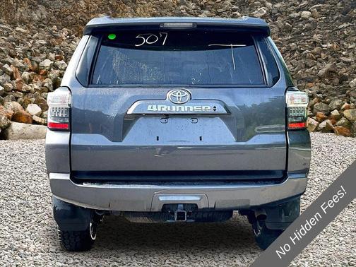 Magnetic Gray Metallic 2022 Toyota 4Runner SR5