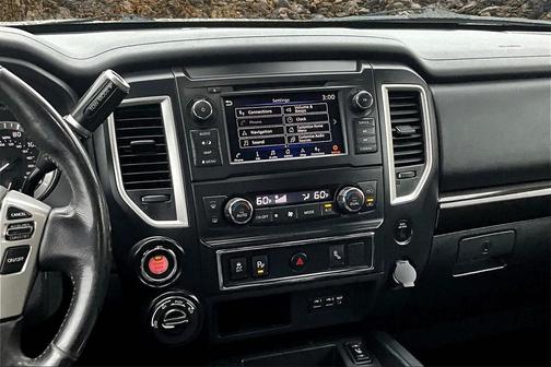 2019 Nissan Titan SV