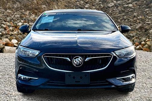 2019 Buick Regal Sportback AWD Essence