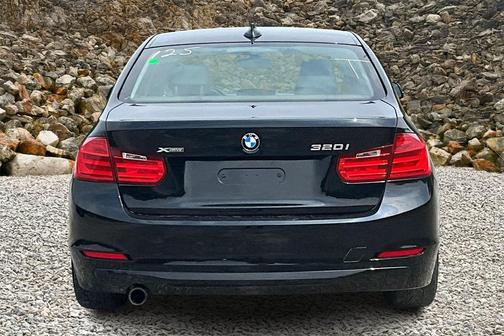 2015 BMW 320 i