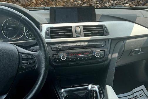 2015 BMW 320 i