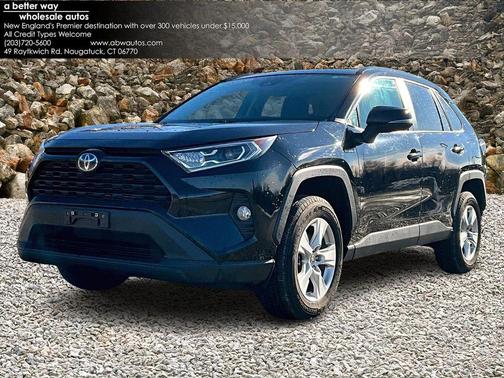 2021 Toyota RAV4 Hybrid XLE