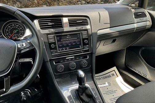 2019 Volkswagen Golf SportWagen TSI S