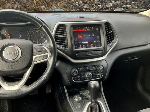 2017 Jeep Cherokee Trailhawk