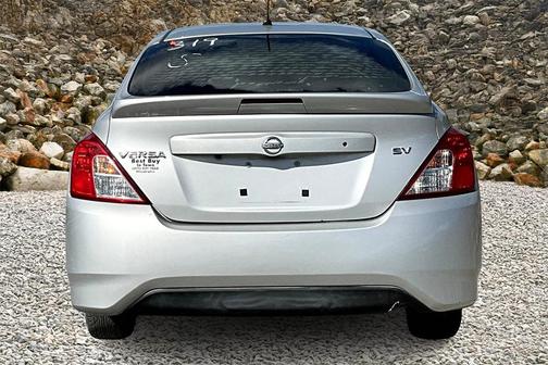 2018 Nissan Versa 1.6 SV