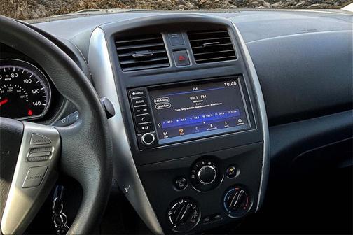 2018 Nissan Versa 1.6 SV