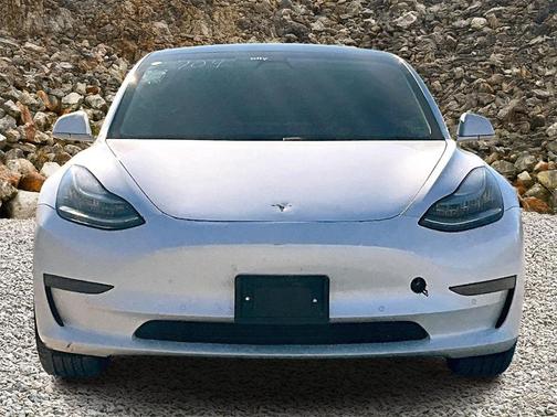 2020 Tesla Model 3 Standard Range