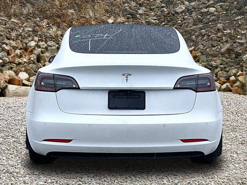 2020 Tesla Model 3 Standard Range