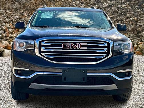 2018 GMC Acadia SLE-2
