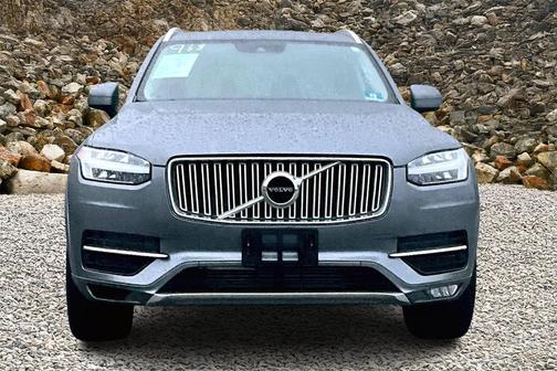 2019 Volvo XC90 T6 Inscription
