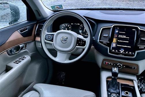 2019 Volvo XC90 T6 Inscription