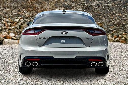 2018 Kia Stinger GT1