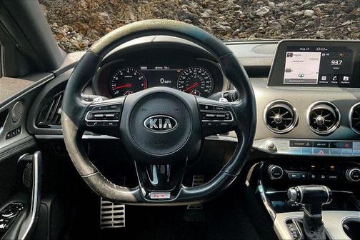 2018 Kia Stinger GT1