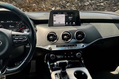 2018 Kia Stinger GT1