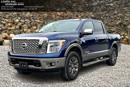 2017 Nissan Titan SV