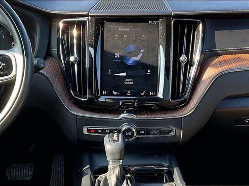 2019 Volvo XC60 T5 Inscription