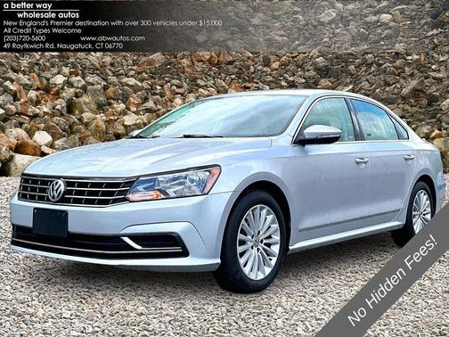 Reflex Silver Metallic 2017 Volkswagen Passat 1.8T SE
