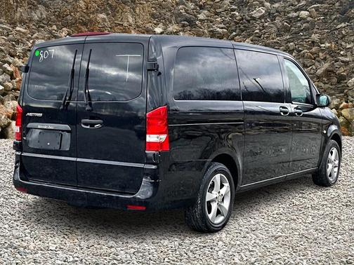 2018 Mercedes-Benz Metris Base