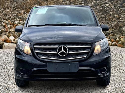 2018 Mercedes-Benz Metris Base