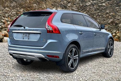 2017 Volvo XC60 T6 Dynamic