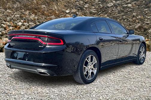 2017 Dodge Charger SXT