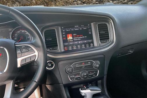 2017 Dodge Charger SXT