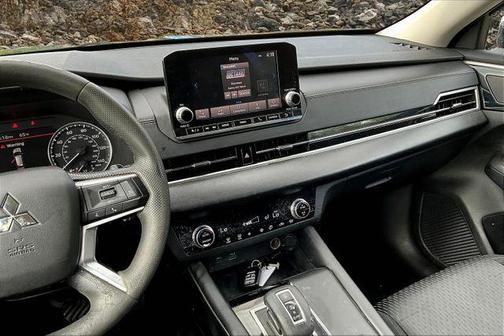 2022 Mitsubishi Outlander ES 2.5 S-AWC