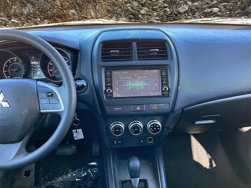 2022 Mitsubishi Outlander Sport 2.0 ES