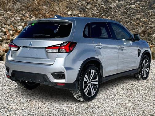 2022 Mitsubishi Outlander Sport 2.0 ES