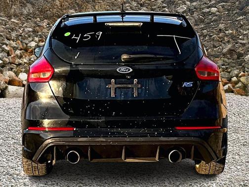 2017 Ford Focus RS Base