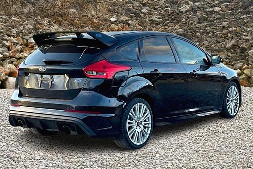 2017 Ford Focus RS Base