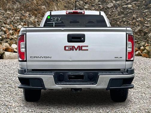 Silver 2018 GMC Canyon SLE