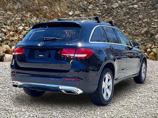 Black 2017 Mercedes-Benz GLC 300 4MATIC