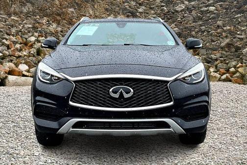 2019 INFINITI QX30 LUXE