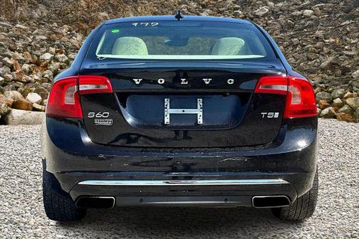 2016 Volvo S60 Inscription T5 Drive-E Premier