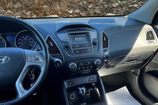 2014 Hyundai TUCSON SE