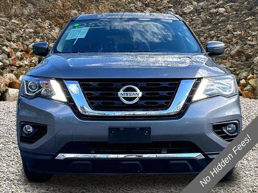 Gun Metallic 2020 Nissan Pathfinder SV 4WD