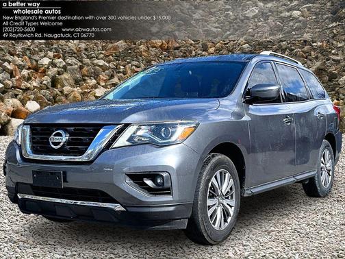 Gun Metallic 2020 Nissan Pathfinder SV 4WD