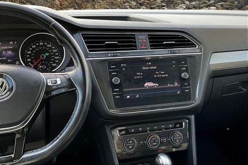 2019 Volkswagen Tiguan 2.0T SE