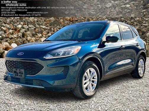 2020 Ford Escape SE