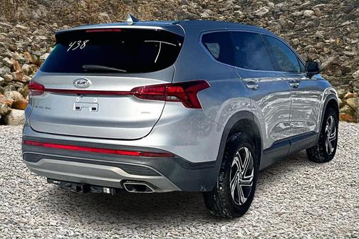 2021 Hyundai SANTA FE SE